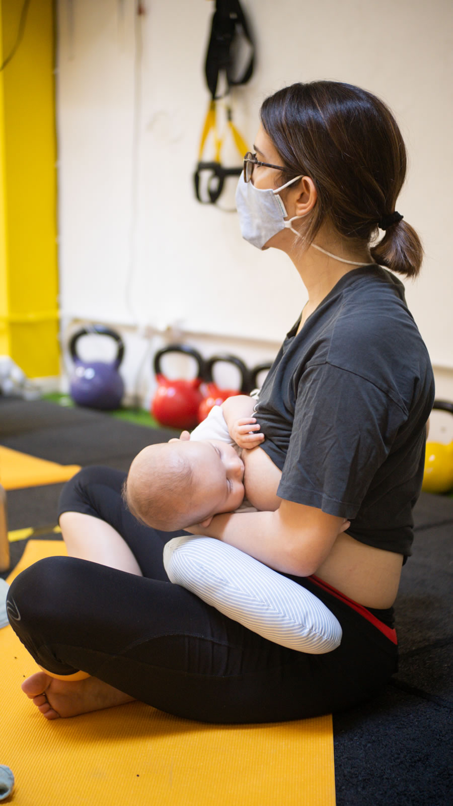 Clases presenciales de post-parto para mujeres fitness | FitLovas